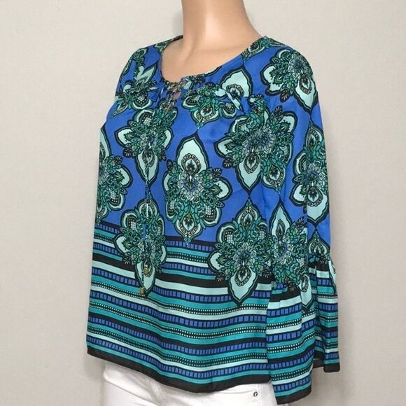 New. Kari Blue blouse. NWOT - Picture 4 of 6